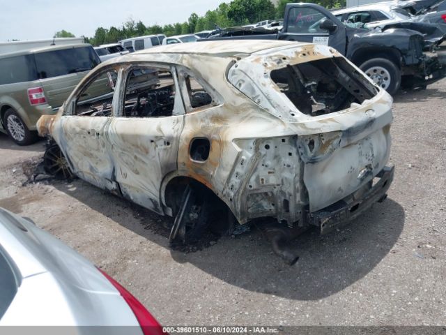 1FMCU0G65LUB03144 Ford ESCAPE SE