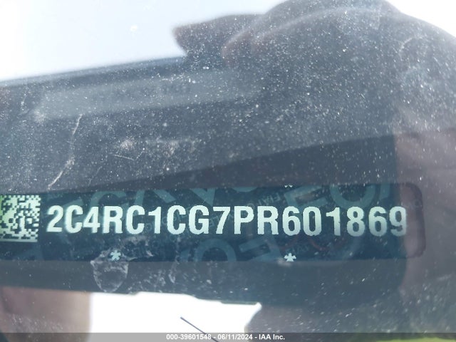 2C4RC1CG7PR601869 Chrysler Voyager Lx