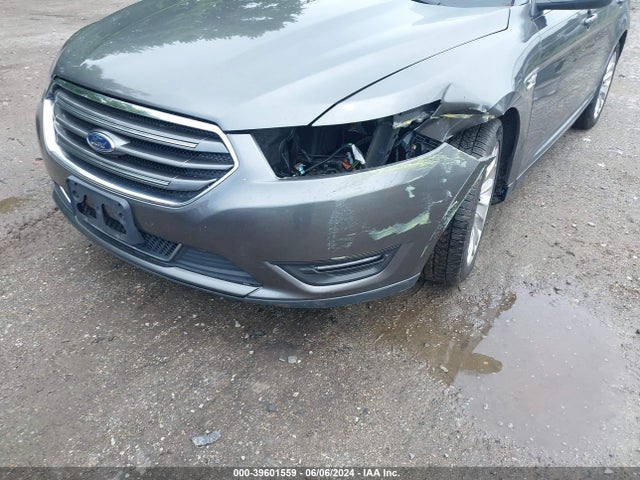 Ford Taurus Limited 2018 1FAHP2F8XJG101584 Image 6