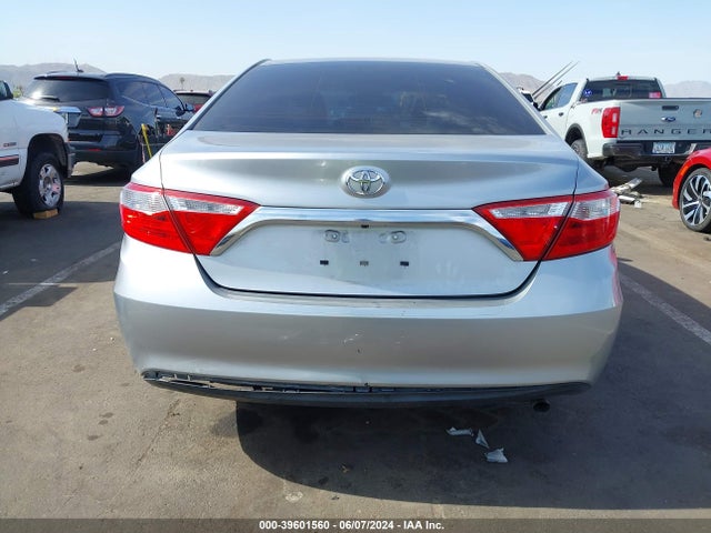 Toyota CAMRY LE 2015 4T4BF1FK4FR447374 Image 16