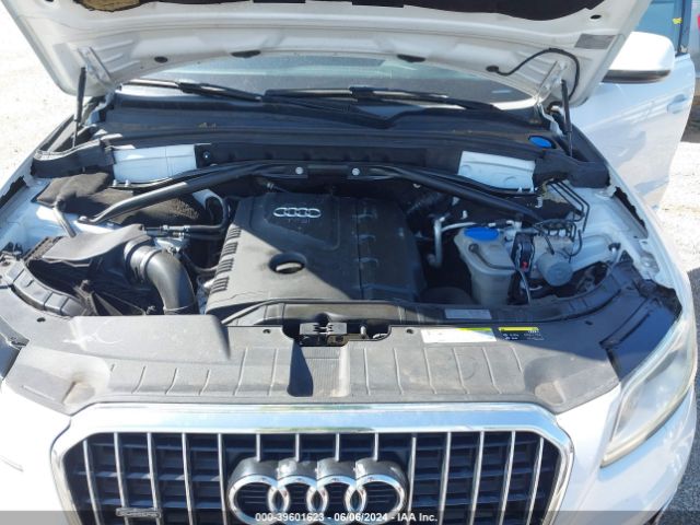 WA1LFAFP2EA100778 Audi Q5 2.0t Premium
