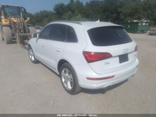 WA1LFAFP2EA100778 Audi Q5 2.0t Premium