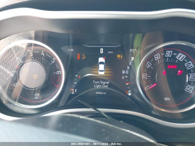 2C3CDZAG9JH258133 Dodge Challenger Sxt Plus