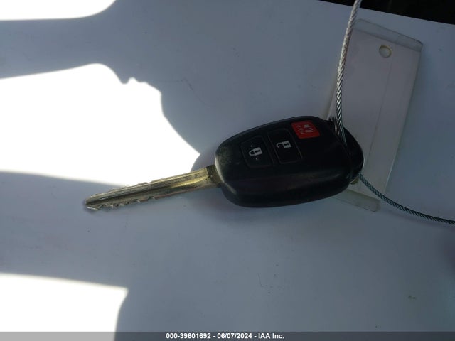 Toyota RAV4 LE 2014 2T3ZFREV6EW087128 Image 11