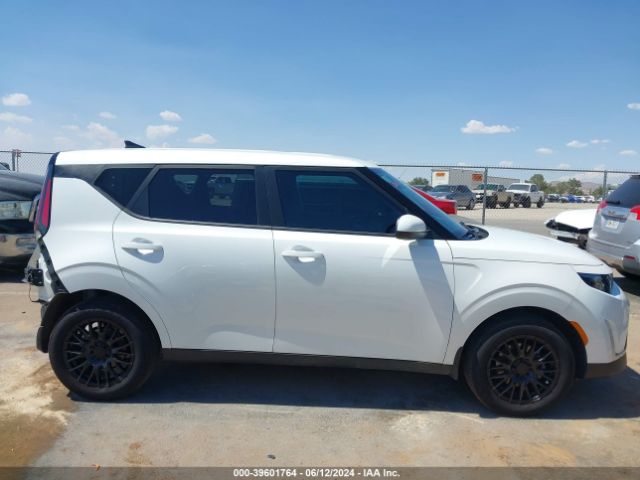 KNDJ23AU8R7899941 KIA SOUL LX