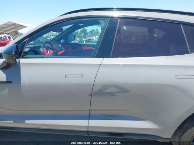Aston Martin DBX 2021 SCFVUJAW7MTV01024 Image 14