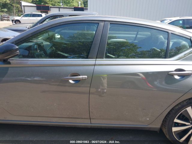 1N4BL4CVXKC123035 Nissan Altima 2.5 Sr
