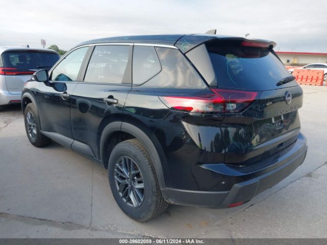 5N1BT3AA6RC715932 Nissan Rogue S Fwd