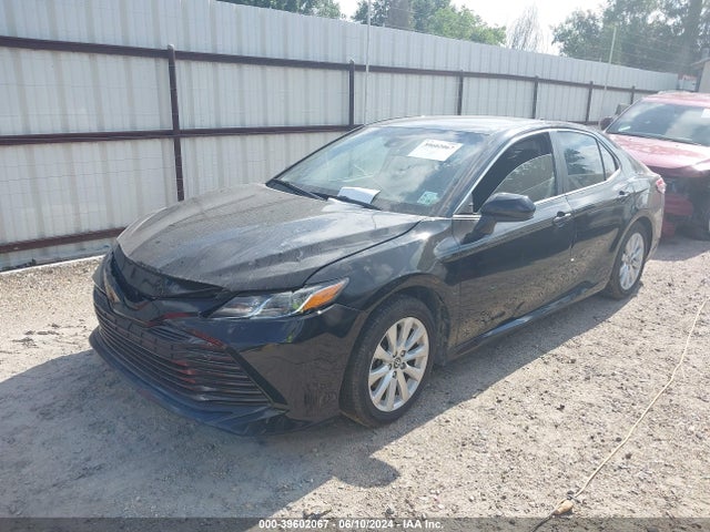 4T1C11AK9LU945215 Toyota CAMRY LE