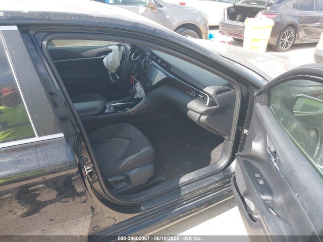 4T1C11AK9LU945215 Toyota CAMRY LE
