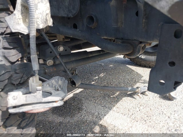 1C4BJWDG1HL753417 Jeep Wrangler Unlimited Sport 4x4