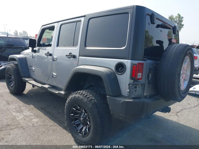 1C4BJWDG1HL753417 Jeep Wrangler Unlimited Sport 4x4