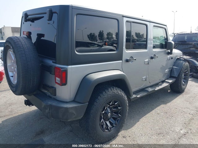 1C4BJWDG1HL753417 Jeep Wrangler Unlimited Sport 4x4