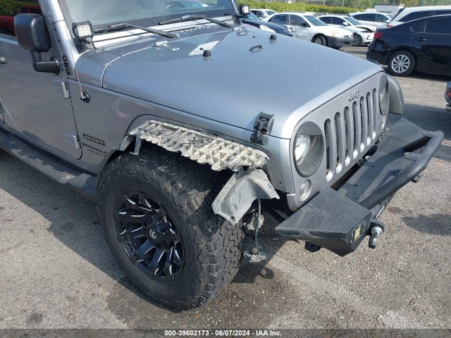 1C4BJWDG1HL753417 Jeep Wrangler Unlimited Sport 4x4