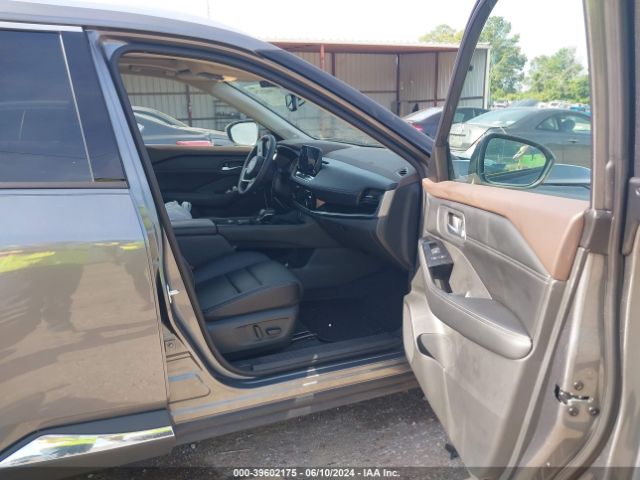 5N1BT3CA1PC875727 Nissan Rogue Sl Fwd