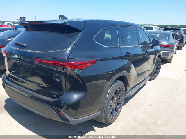 Toyota Highlander Le 2022 5TDZZRAH2NS560886 Image 4