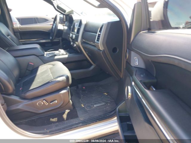 1FMJU1HT3JEA17520 Ford Expedition Xlt