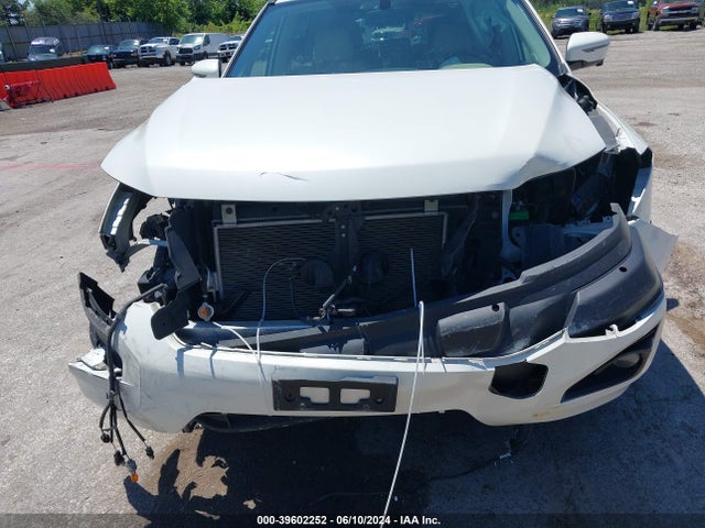 Nissan Pathfinder Platinum 2017 5N1DR2MM1HC637520 Image 6