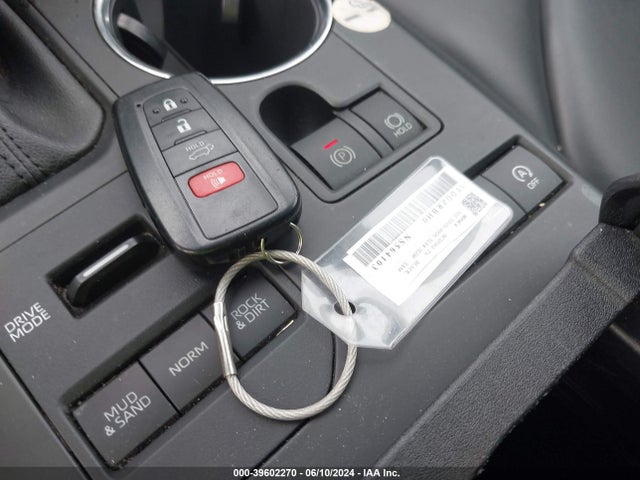 Toyota Highlander Xle 2022 5TDGZRBH0NS564103 Image 11