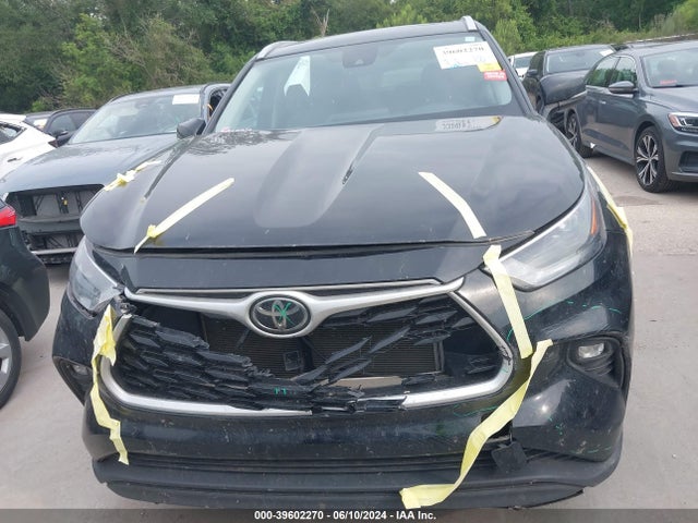 Toyota Highlander Xle 2022 5TDGZRBH0NS564103 Image 12