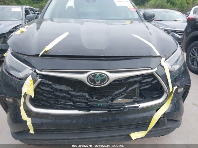 Toyota Highlander Xle 2022 5TDGZRBH0NS564103 Image 6