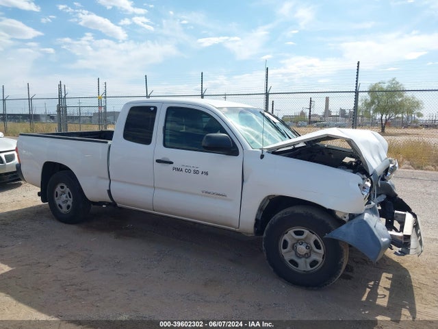 Toyota 2tr-fe 2014 5TFTX4CNXEX045050 Image 14