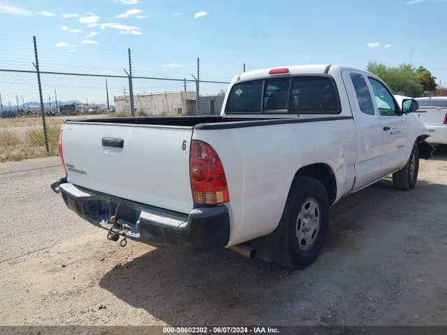 Toyota 2tr-fe 2014 5TFTX4CNXEX045050 Image 4