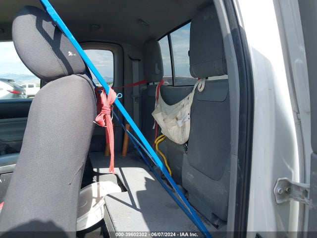 Toyota 2tr-fe 2014 5TFTX4CNXEX045050 Image 8