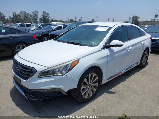 Hyundai Sonata Sport 2015 5NPE34AF7FH190544 Image 2