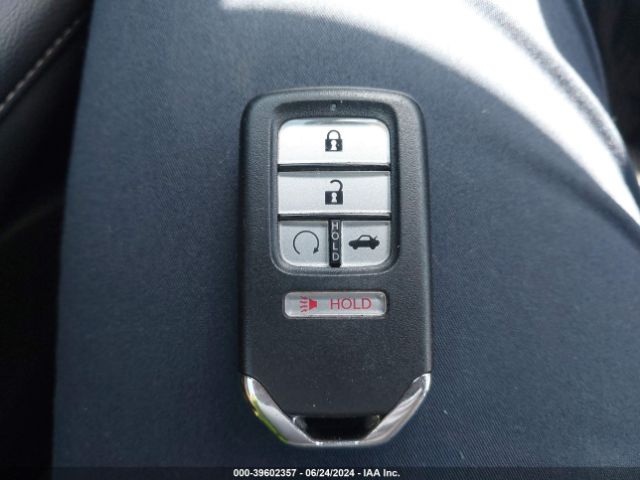 1HGCV3F24NA043008 Honda Accord Hybrid Sport