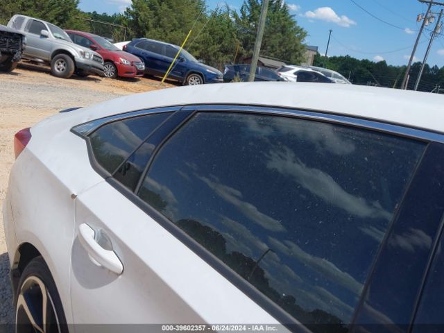 1HGCV3F24NA043008 Honda Accord Hybrid Sport