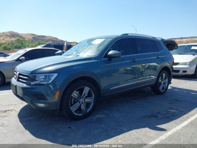 3VV3B7AX5LM093905 Volkswagen Tiguan 2.0t Se/2.0t Se R-line Black/2.0t Sel
