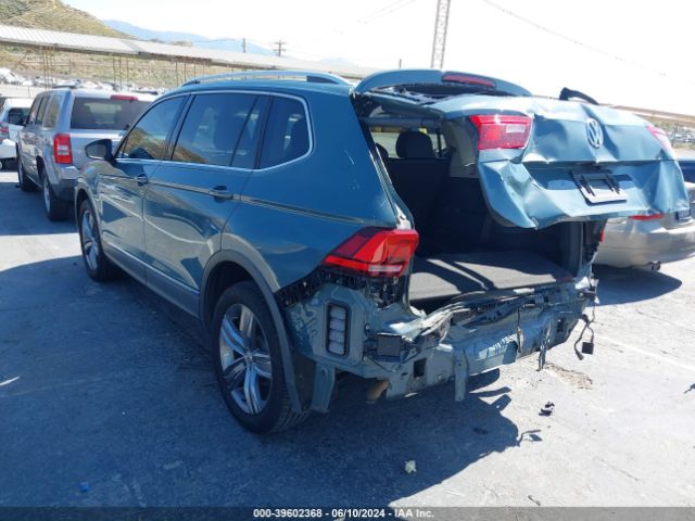 3VV3B7AX5LM093905 Volkswagen Tiguan 2.0t Se/2.0t Se R-line Black/2.0t Sel