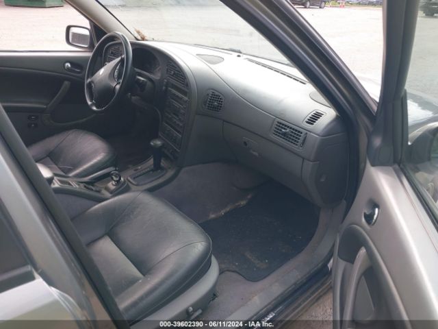 2001 SAAB 9-5 YS3ED48E213056340 Photo 4