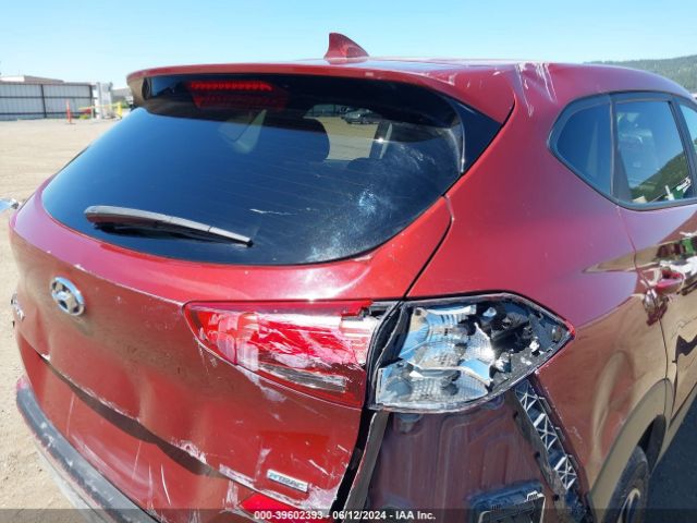 KM8J2CA46LU163472 Hyundai TUCSON SE