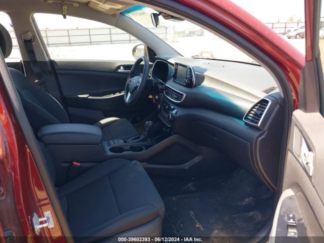KM8J2CA46LU163472 Hyundai TUCSON SE