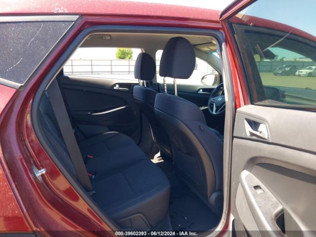 KM8J2CA46LU163472 Hyundai TUCSON SE