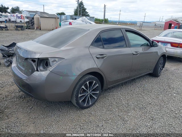 Toyota COROLLA SE 2019 5YFBURHEXKP894339 Image 4