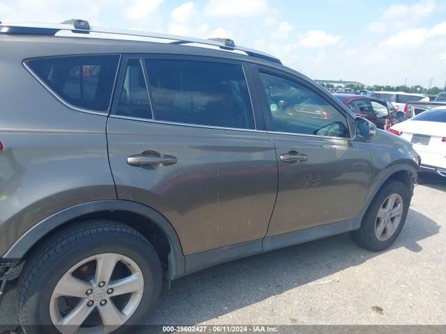 Toyota Rav4 Xle 2014 2T3WFREV7EW128644 Image 13