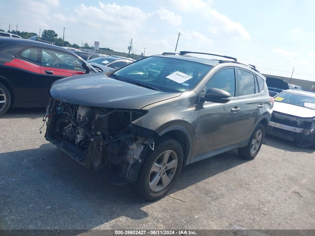 Toyota Rav4 Xle 2014 2T3WFREV7EW128644 Image 2
