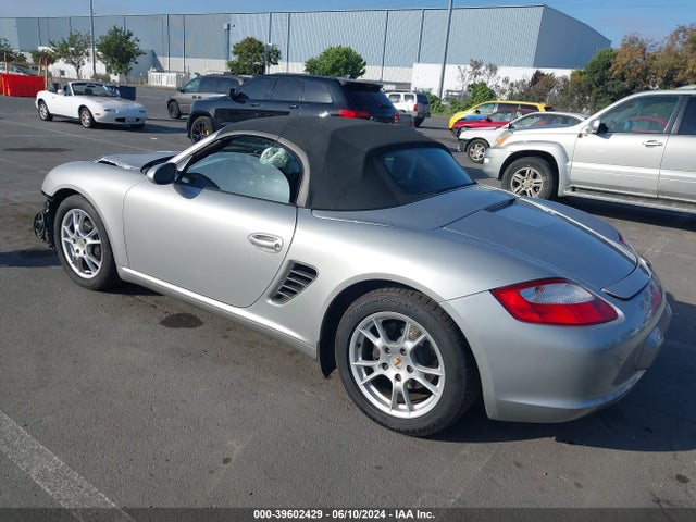 2005 PORSCHE BOXSTER WP0CA29895U711419 Photo 2