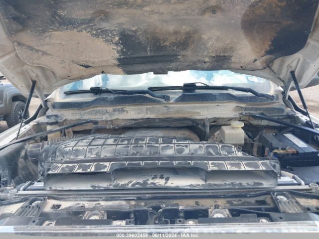 3C6UR5HJ3NG149790 RAM 2500 Tradesman  4x4 8' Box