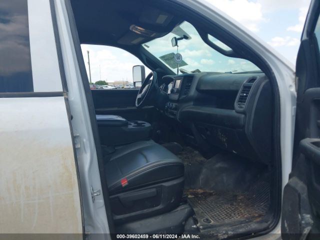 3C6UR5HJ3NG149790 RAM 2500 Tradesman  4x4 8' Box