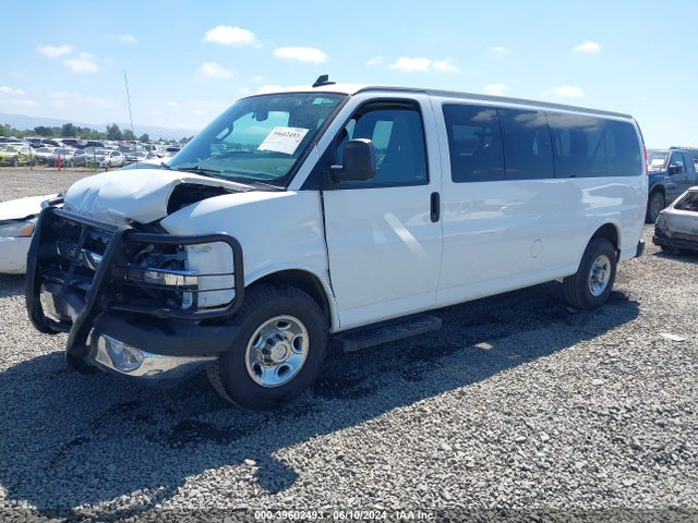 Chevrolet Express 3500 Lt 2018 1GAZGPFG9J1288590 Image 2