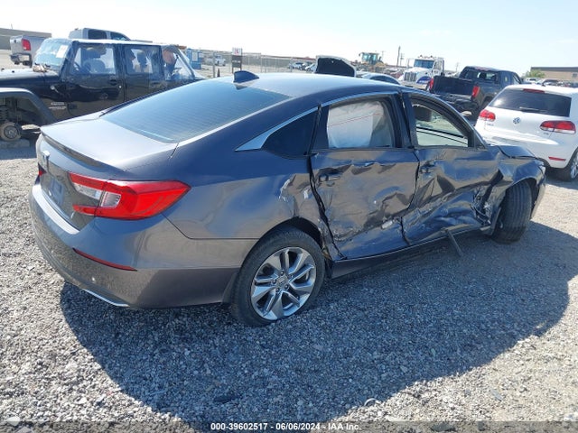 Honda ACCORD LX 2018 1HGCV1F18JA027609 Image 4