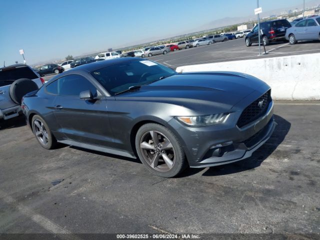 39602525 :رقم المزاد ، 1FA6P8TH7F5380543 vin ، 2015 Ford Mustang Ecoboost مزاد بيع