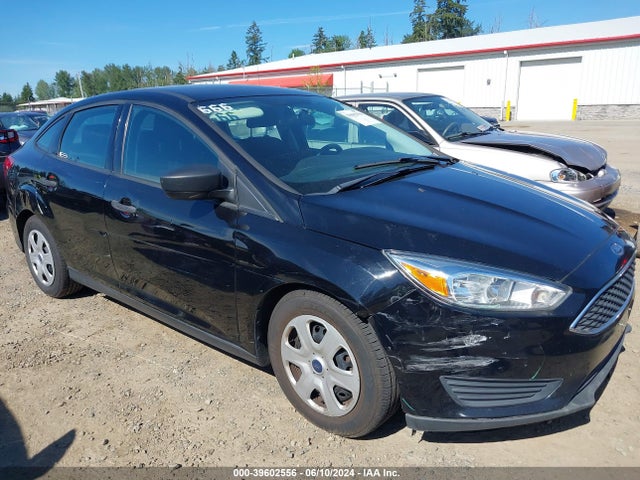 1FADP3E22GL276283 Ford FOCUS S