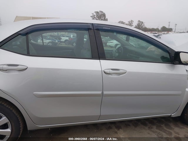 Toyota COROLLA LE 2016 5YFBURHE8GP401569 Image 13