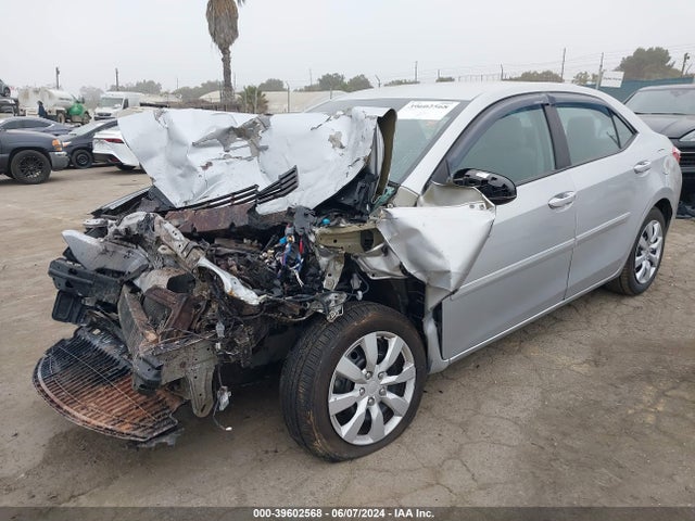 Toyota COROLLA LE 2016 5YFBURHE8GP401569 Image 2