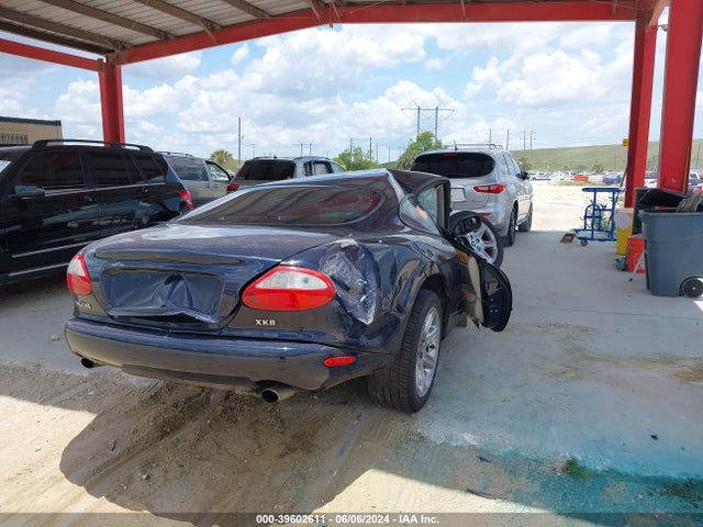 2000 JAGUAR XK8 SAJJA41C7YNA02218 Photo 3